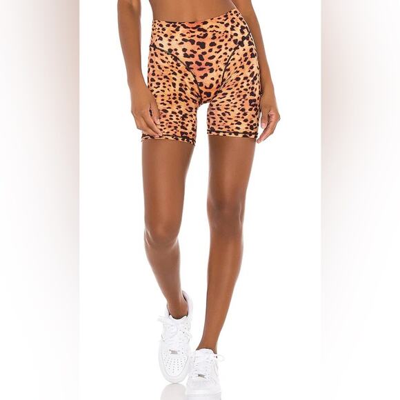 NEW $98 FREE PEOPLE we are HAH shorts Lanka XS leopard print - Picture 3 of 7